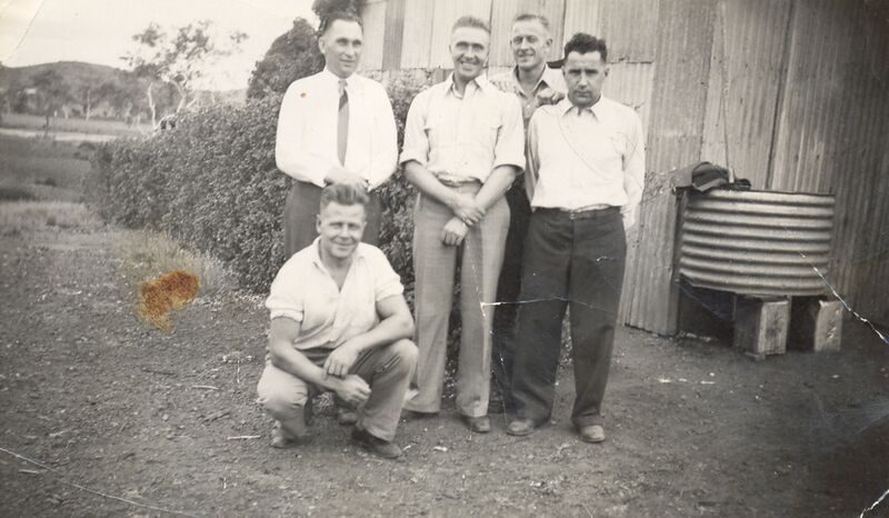 Tiedosto:Kaivosmiehet vapaalla Montaisassa.jpg