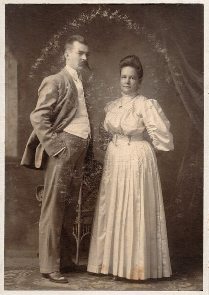Tiedosto:Pajamäki, albumi, tunnistamaton 8-.jpg