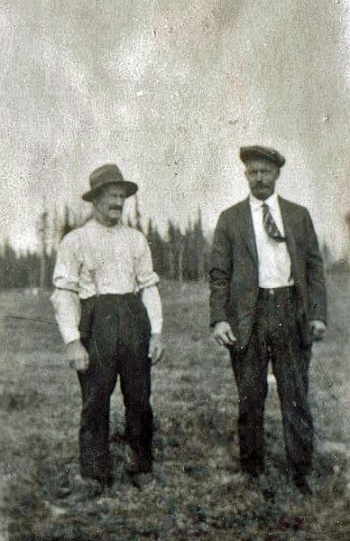 Tiedosto:Aleksi ja Kalle Porkola.jpg