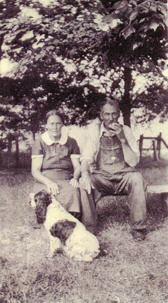 Tiedosto:Lydia Luomala ja Sakri Asiala.jpg