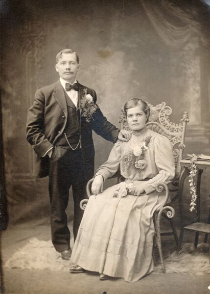 Tiedosto:Pajamäki, albumi, tunnistamaton 5-.jpg