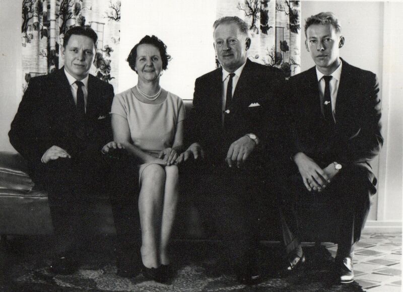 Tiedosto:Erkki Klemolan perhe.jpg