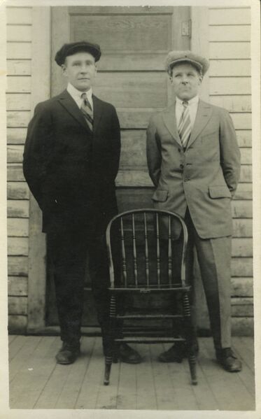 Tiedosto:Matti Jämsä ja Herman Kaattari.jpg