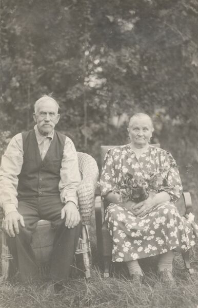 Tiedosto:Johanna (Tiilikkala) ja Jaakko Koivisto.jpg